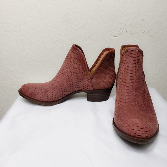 Lucky Brand womens Copper Bashina ankle booties - Picture 2 of 6